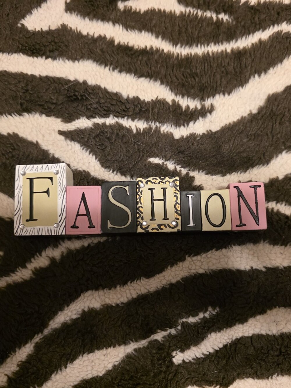 Decorative Fashion Block Set - Pink, Black & Gold